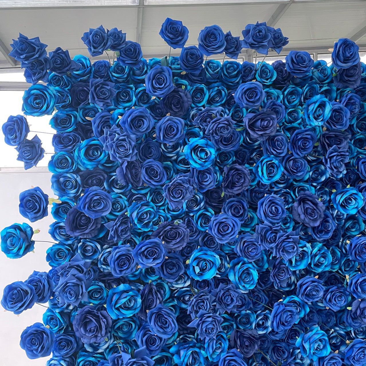 Roseytime 5D Artificial Blue Rose Flower Wall Roll Up Fabric Back #RTW059