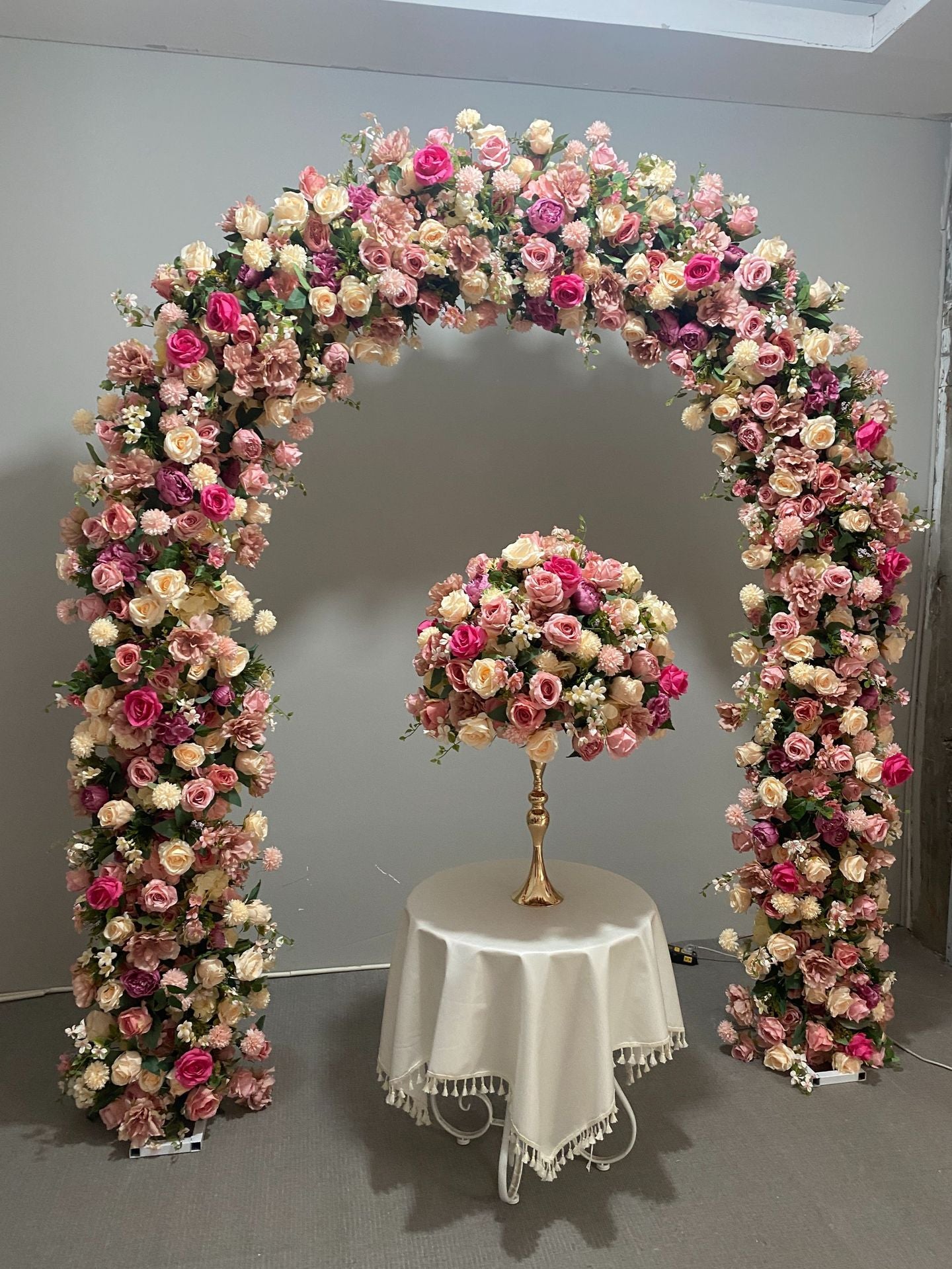 RoseyTime Pink Flower Round Arch With Frame #RTA066
