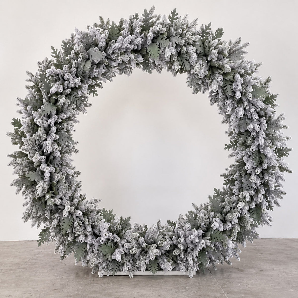 BOGO Sale: Christmas Circle Arch Fabric Back #RTA513