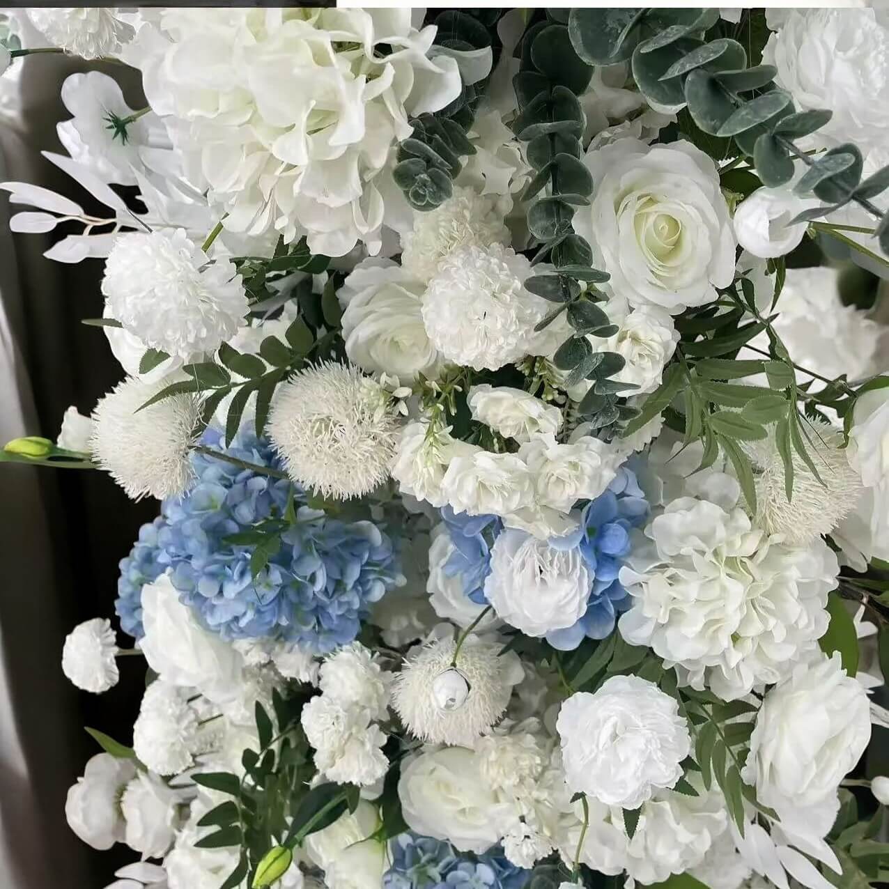 Roseytime Blue&White Flower Pillars Arch with Frame #RTP068
