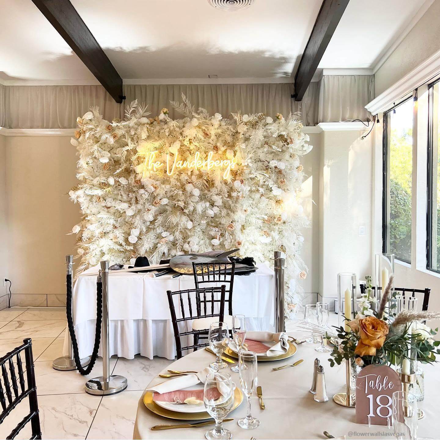 Roseytime 5D White Pampas Flower Wall Roll Up Fabric Back #RTW184
