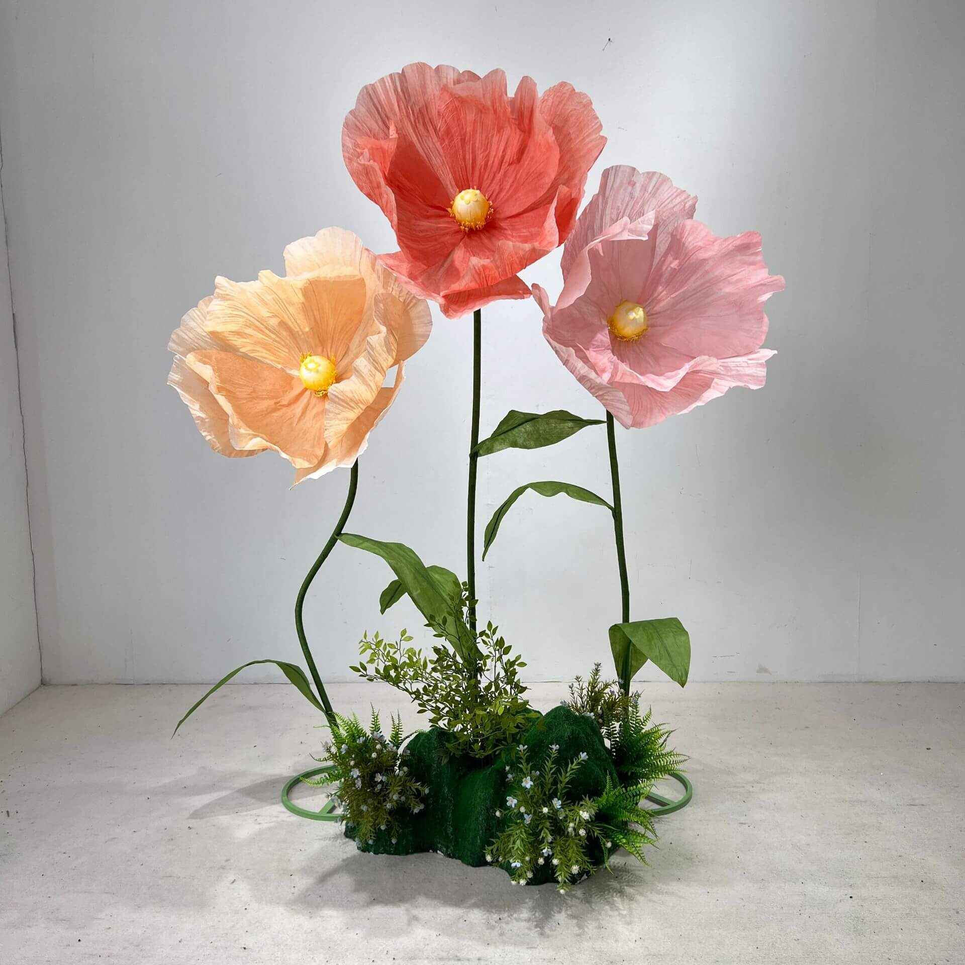 Roseytime Giant Paper Flower Set of 3