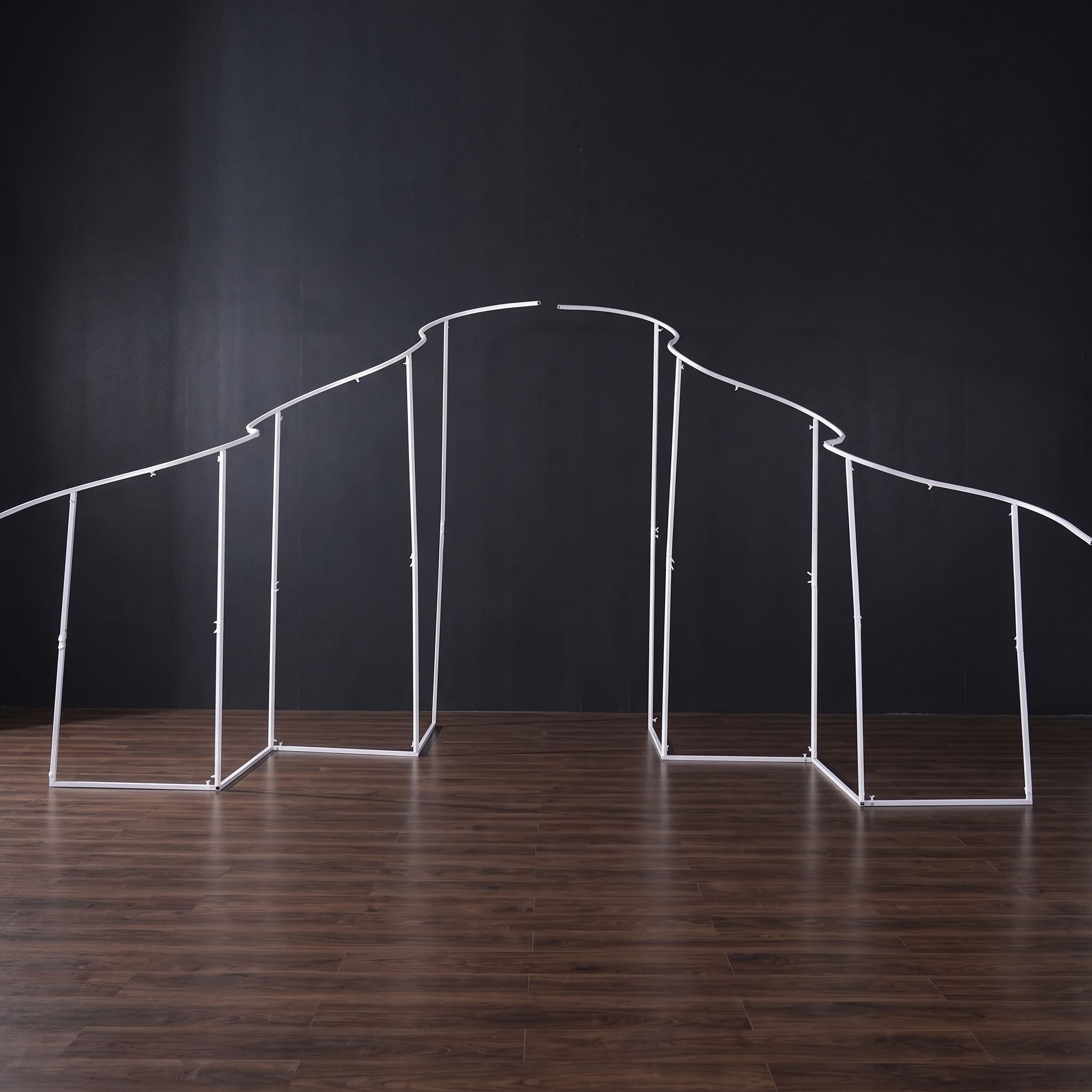 RoseyTime Wave-Shaped Frame Adjustable Height Wedding Metal Arch