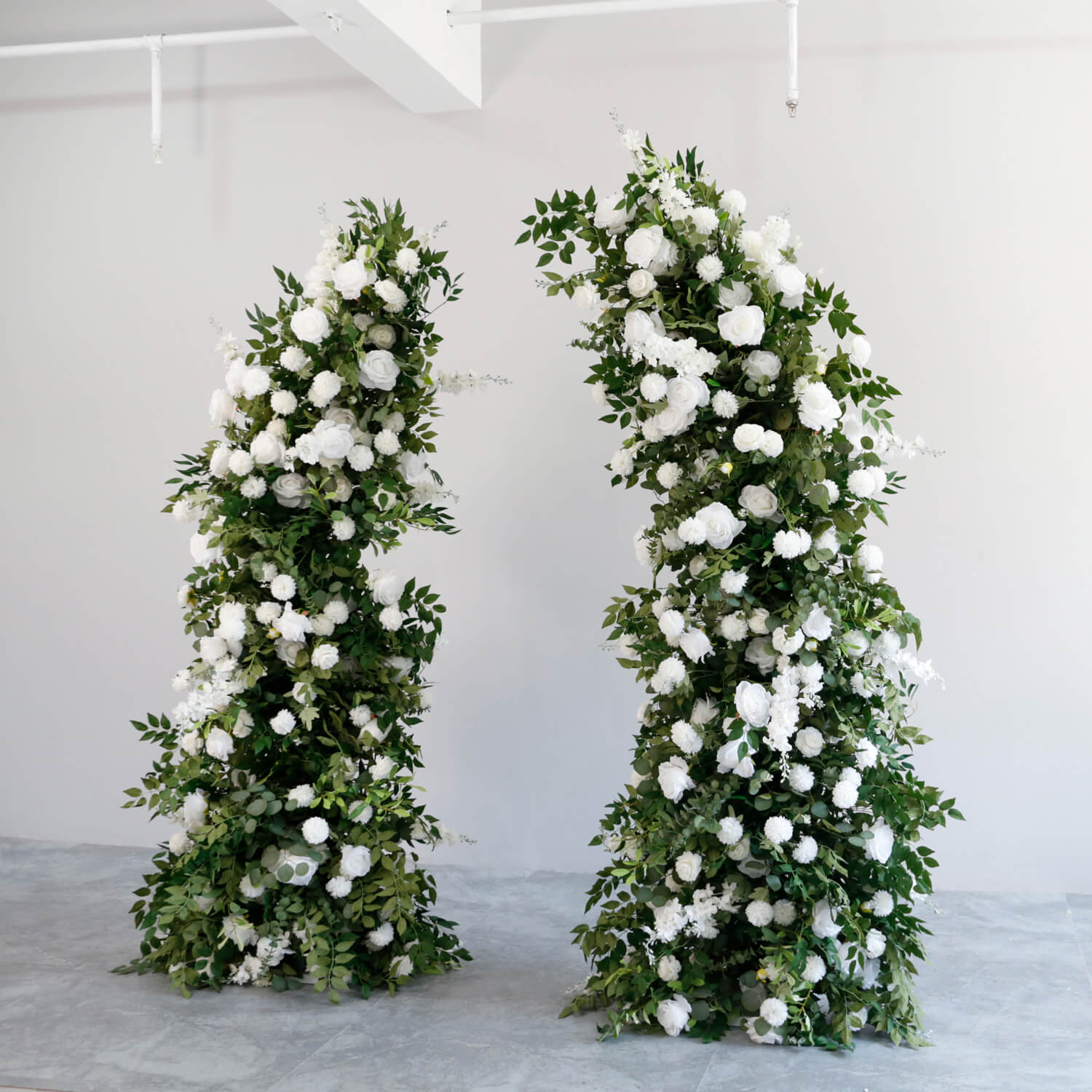 Roseytime Wedding White Green Flower Pillars with Frame #RTP057