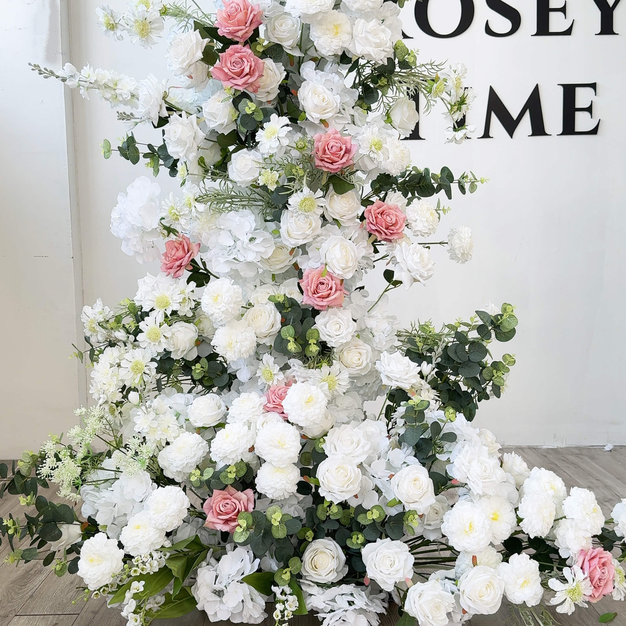 Roseytime Wedding Flower Pillars Set with Frame #RTP052