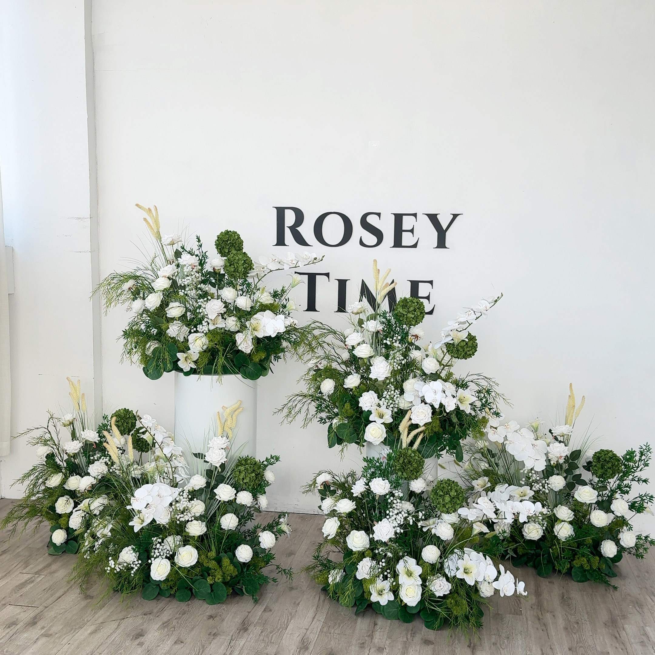 Roseytime 2026 Verdant Ivory Flower Set #RTS004