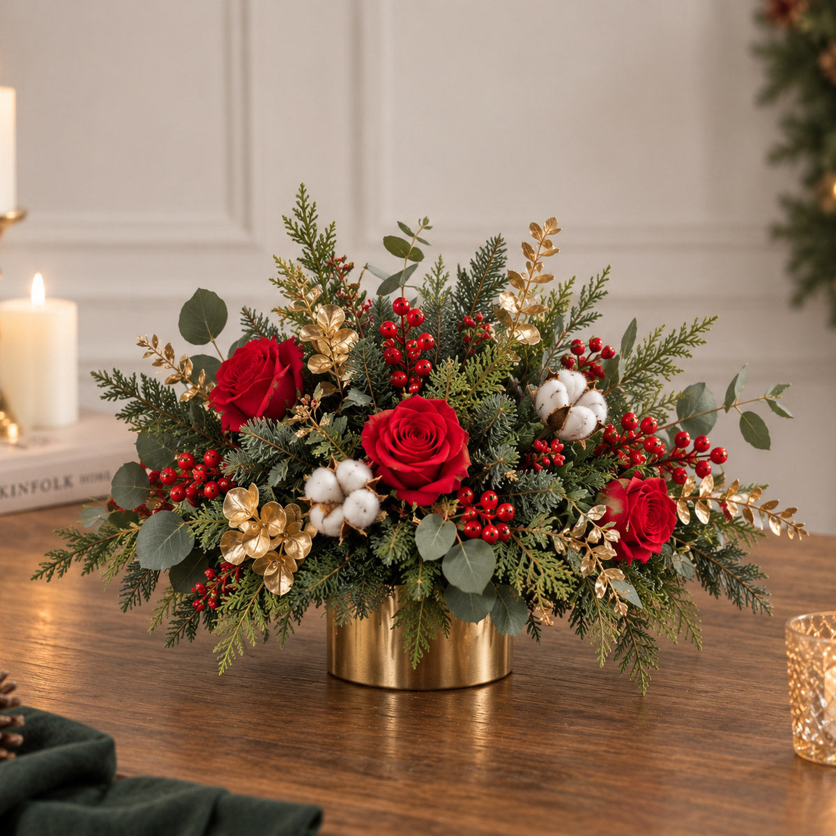 Roseytime Christmas Table Flower Arrangement #RTT044