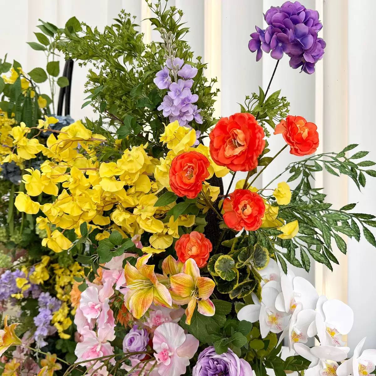 Roseytime Vibrant Yellow Green Flower Pillars Arch with Frame #RTP112