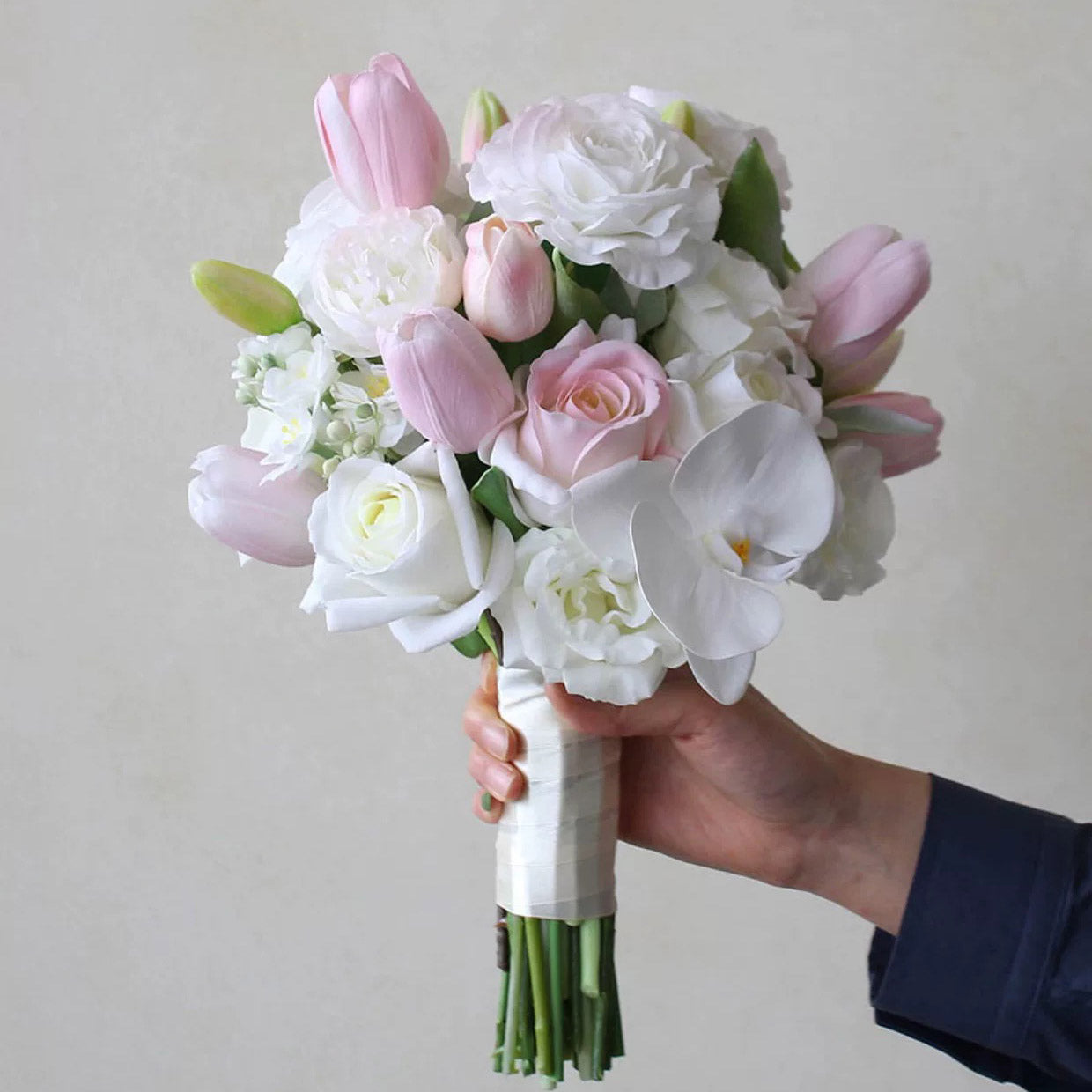 Roseytime Bride/Bridesmaid Bouquet in Light Pink Tulips Artificial Flowers