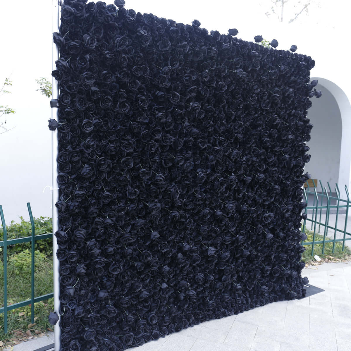 Roseytime 3D Black Roses Flower Wall Roll Up Fabric Back #RTW123