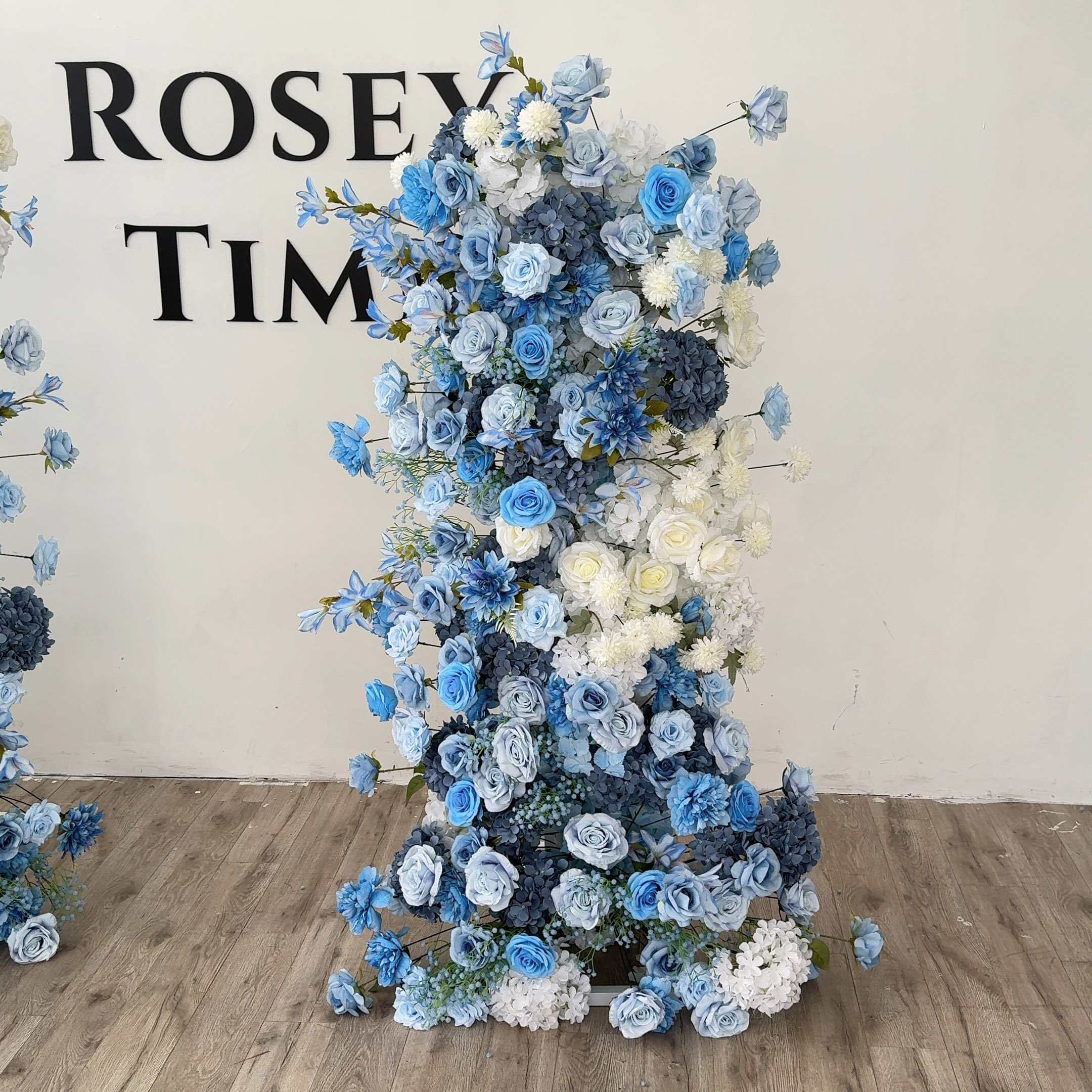 💥BF-Sale: Blue Flower Pillars Set with Frame #RTP042