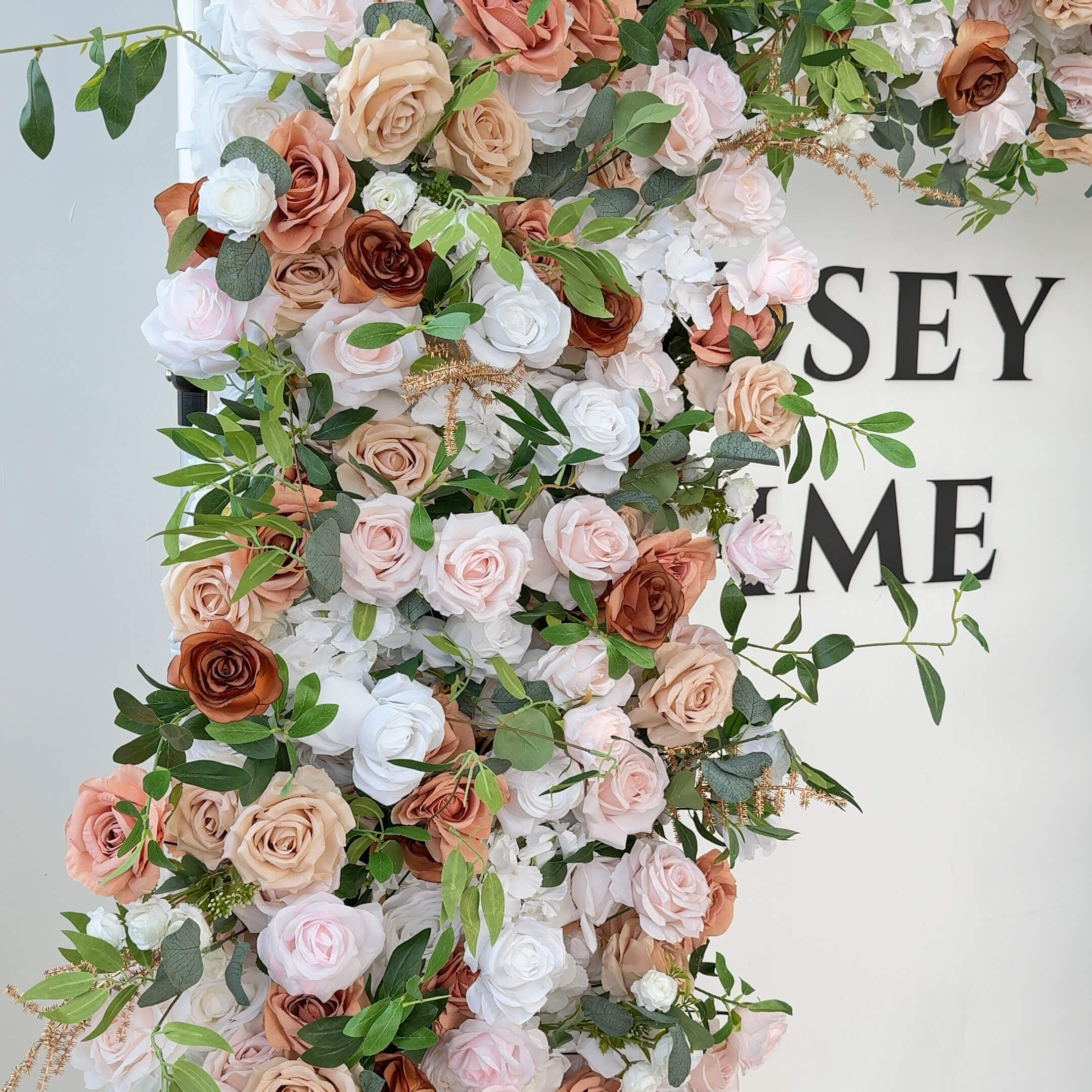 New-Sale: Brown Square Flower Arch Fabric Back#RTA136