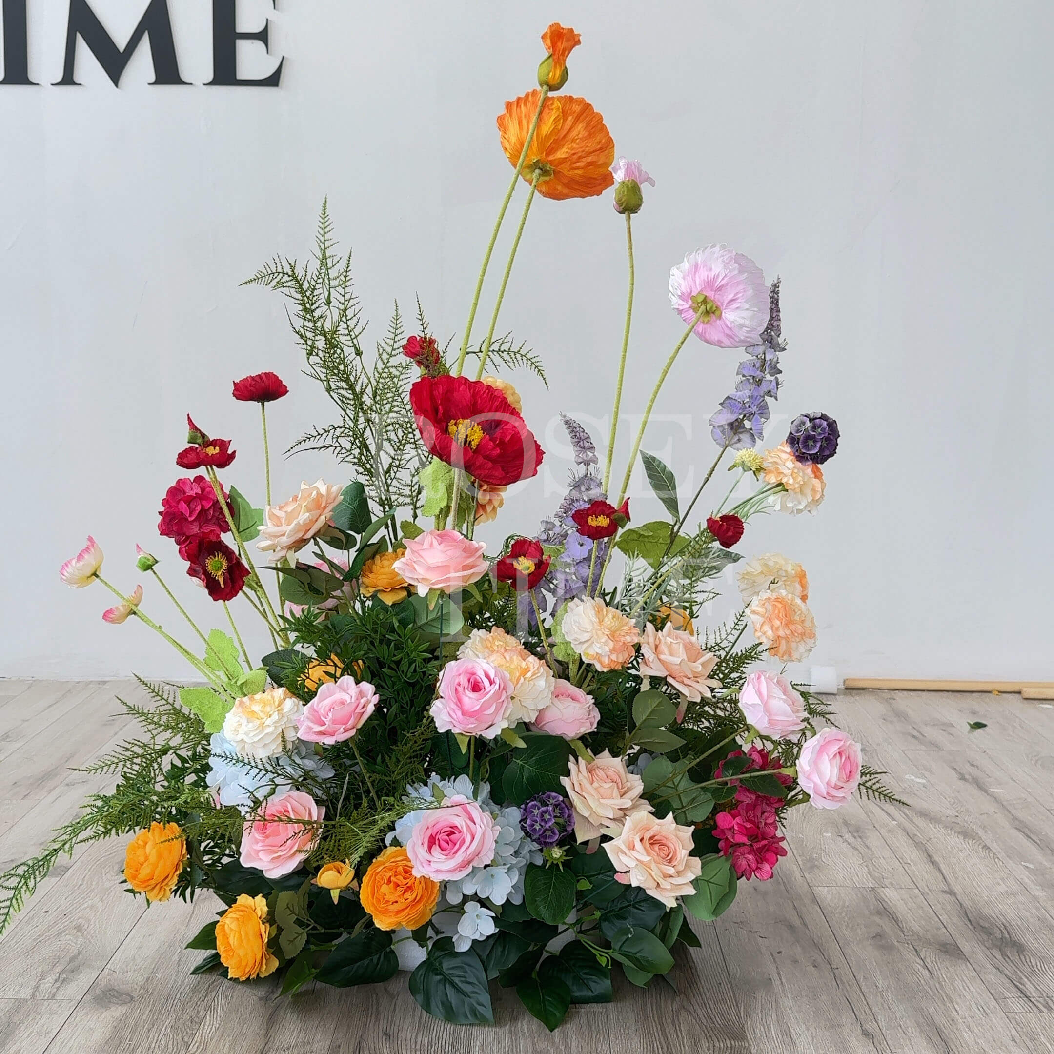 Roseytime Colorburst Floor Flower Wedding Aisle Arrangement #RTF032