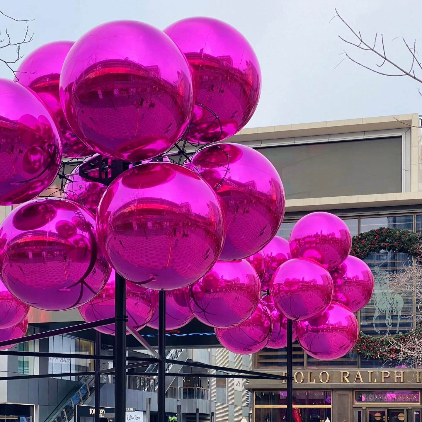 Roseytime Hot Pink Big Shiny Inflatable Ball Reusable Giant Balloon Set