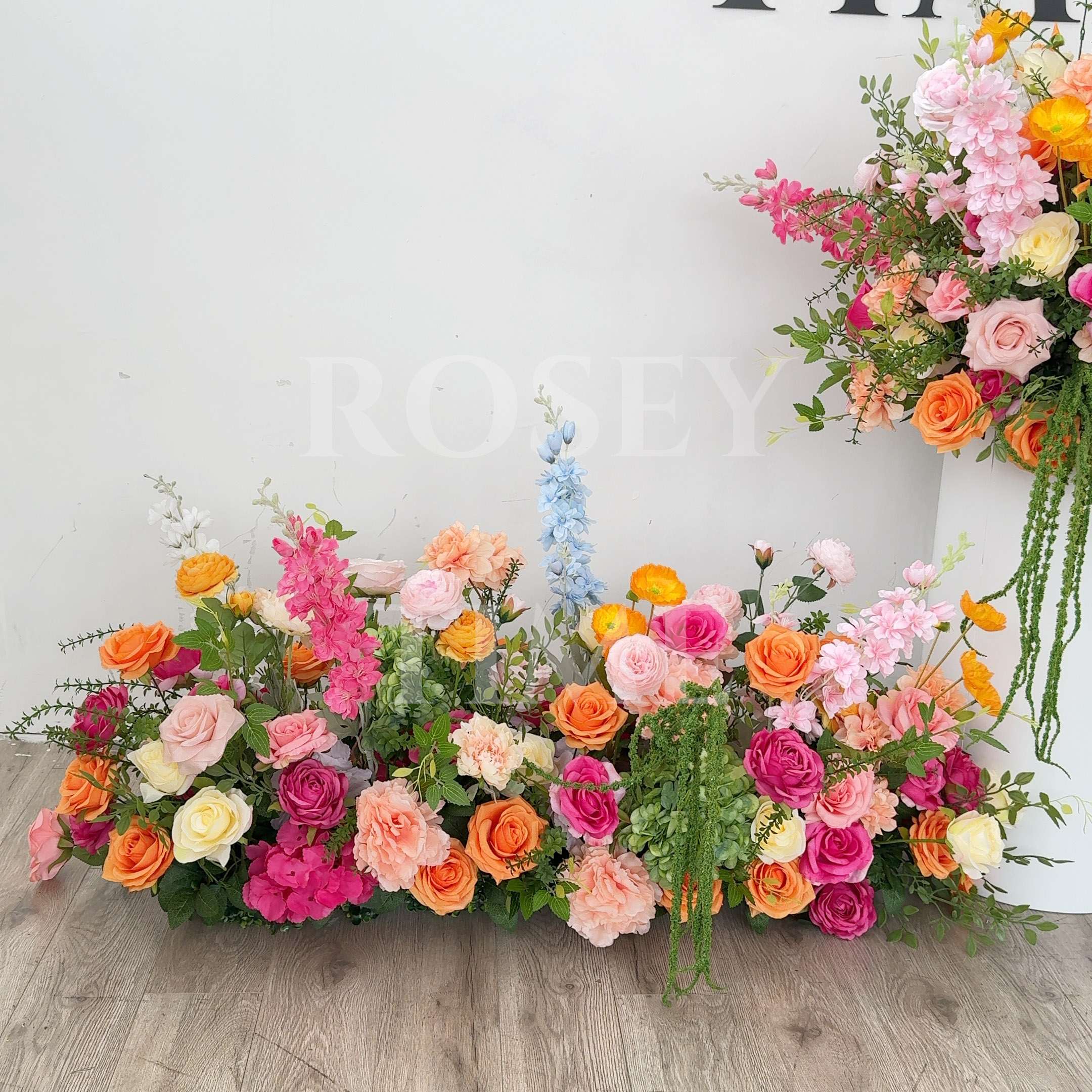 Roseytime Lush Frenzy Flower Floor Flower Wedding Aisle Arrangement #RTF010