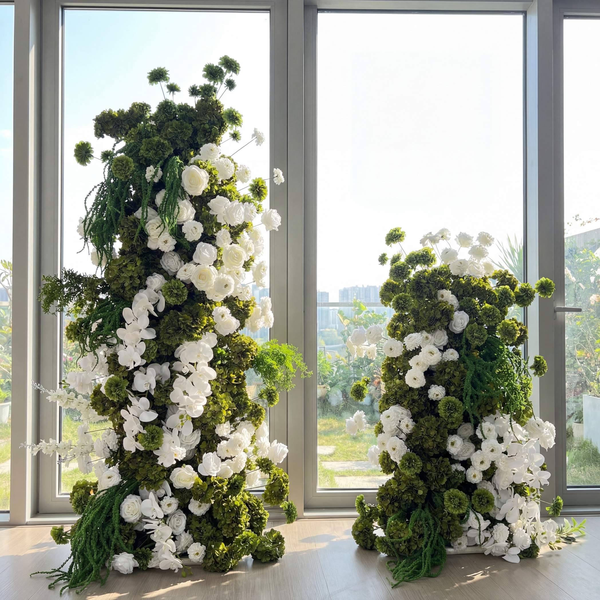 RoseyTime White&Green Flower Pillars with Frame #RTP024