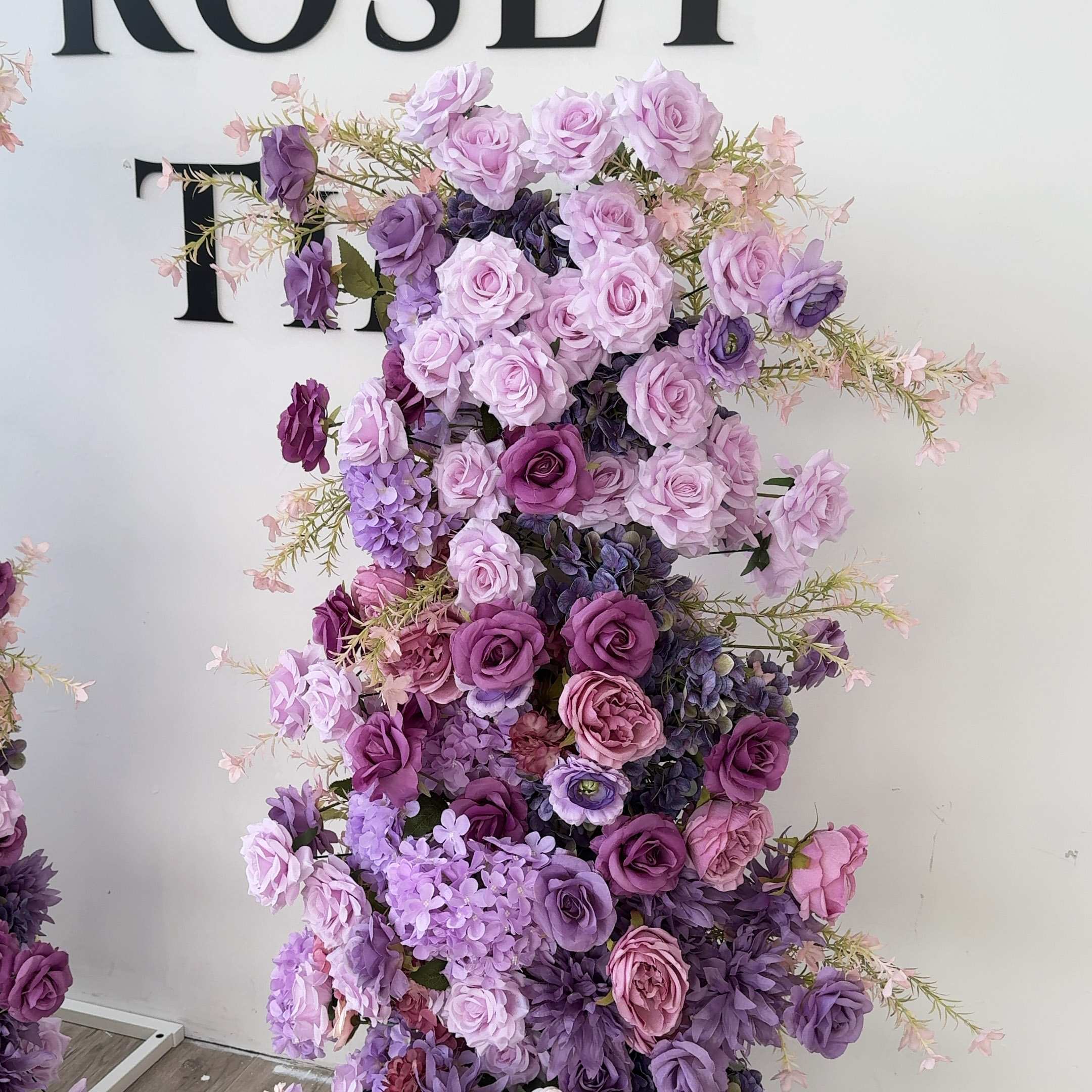 Roseytime Purple Flower Pillars Set with Frame #RTP045