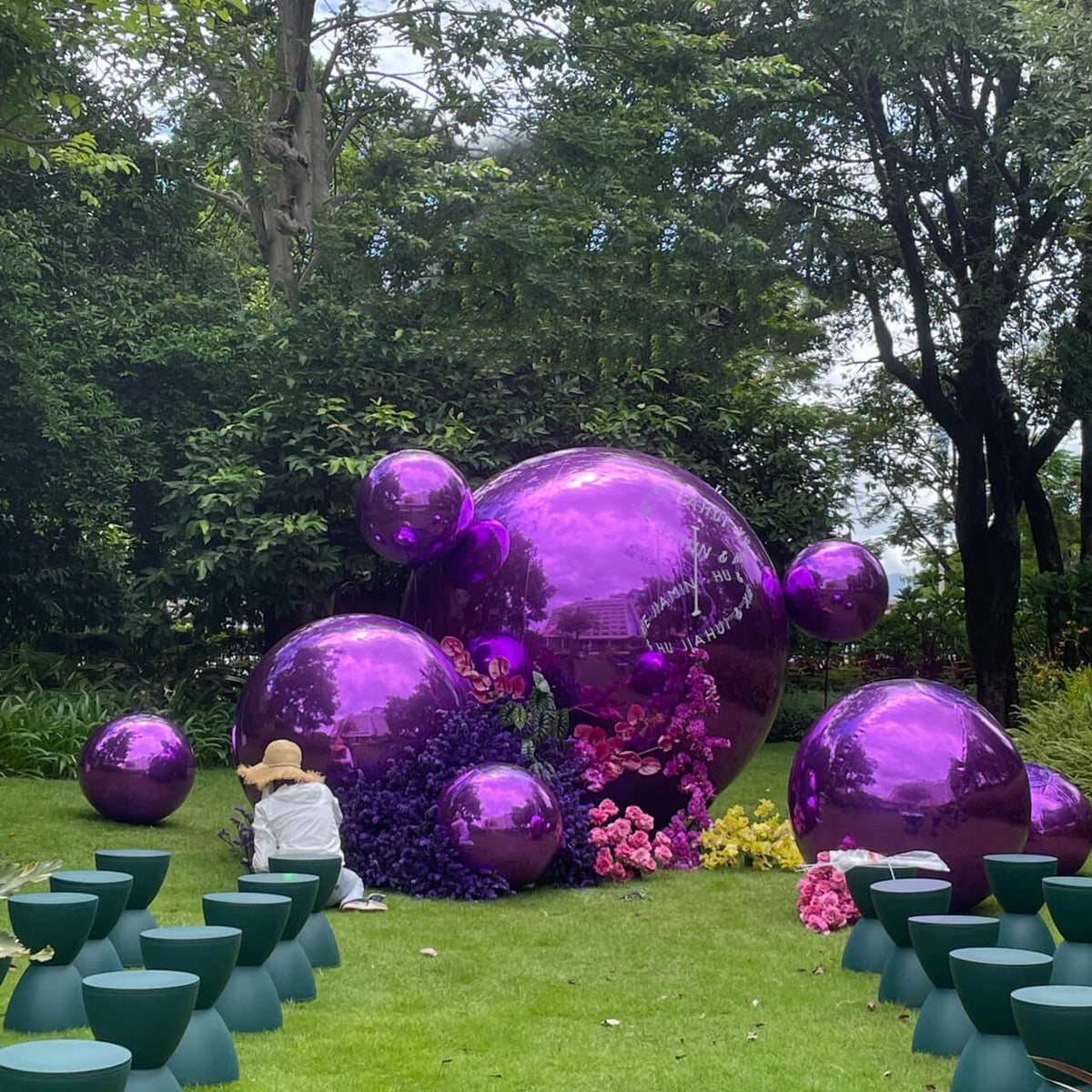 Roseytime Purple Big Shiny Inflatable Ball Reusable Giant Balloon Set