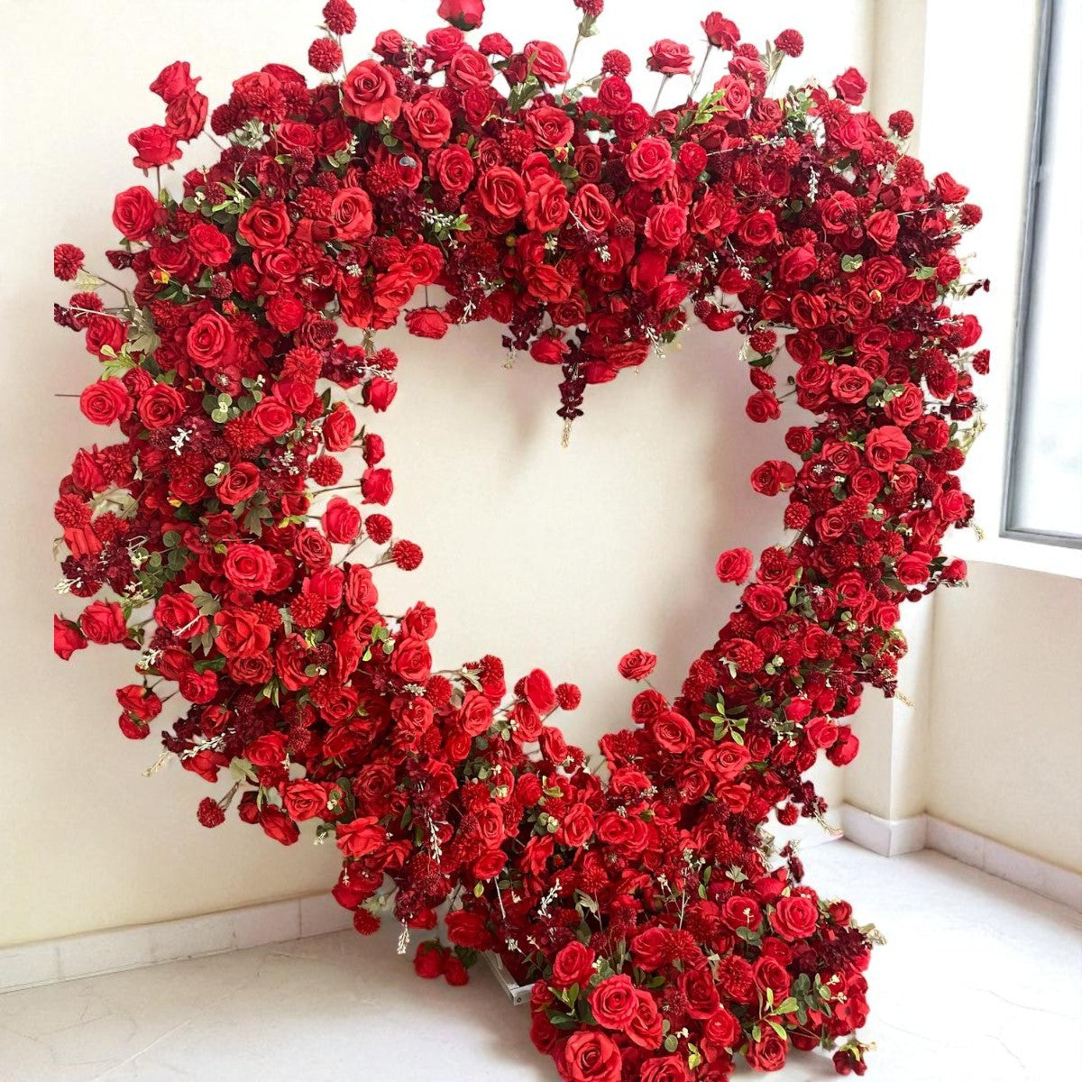 Roseytime Red Heart-shaped Flower Arch Set With Frame