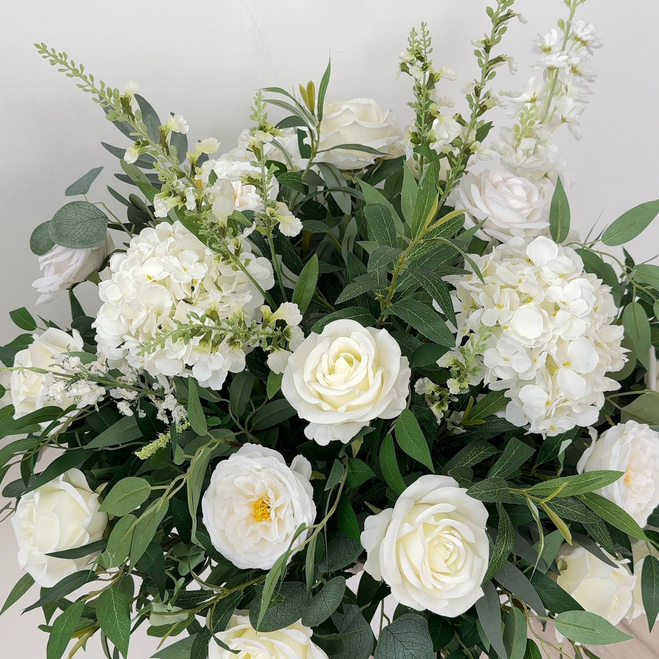 Roseytime White&Green Flower Ball #RTB099