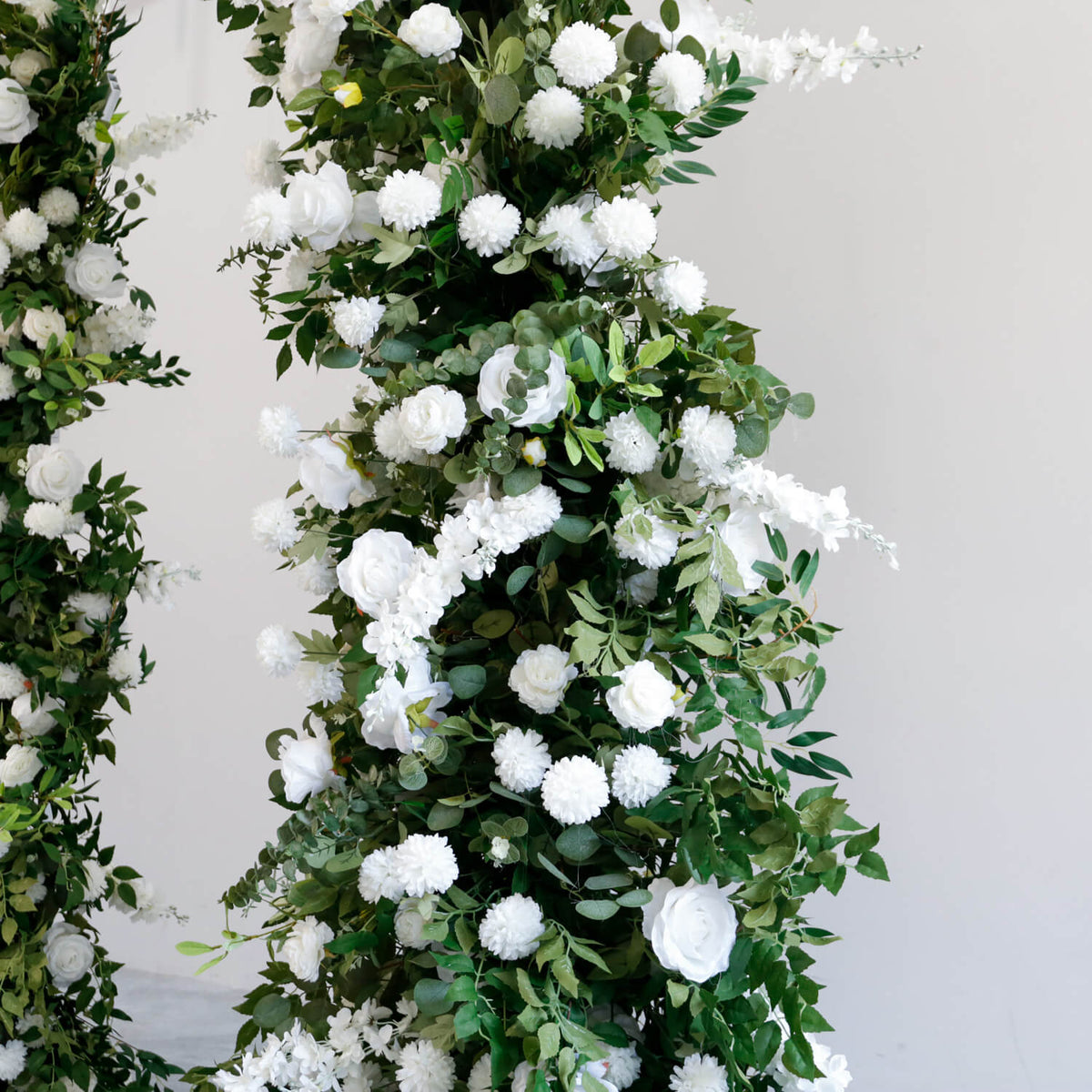 Roseytime Wedding White Green Flower Pillars with Frame #RTP057