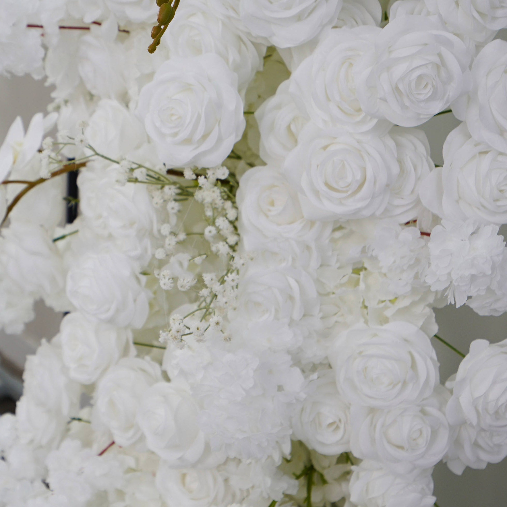 Roseytime White Roses with Baby's Breath Flower Pillars Arch with Frame #RTP100